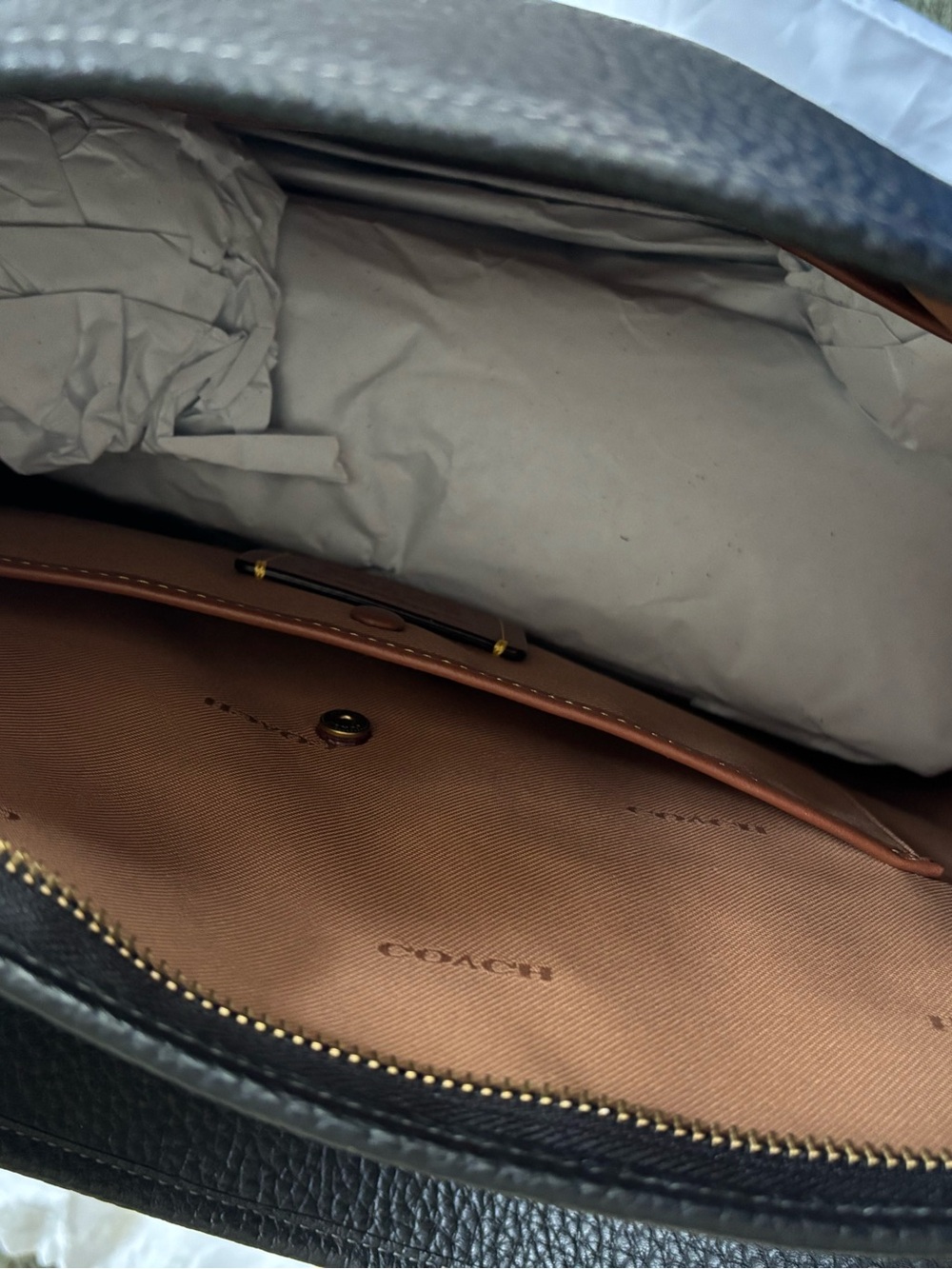 Coach Cary Shoulder bag - Picture 5 of 12